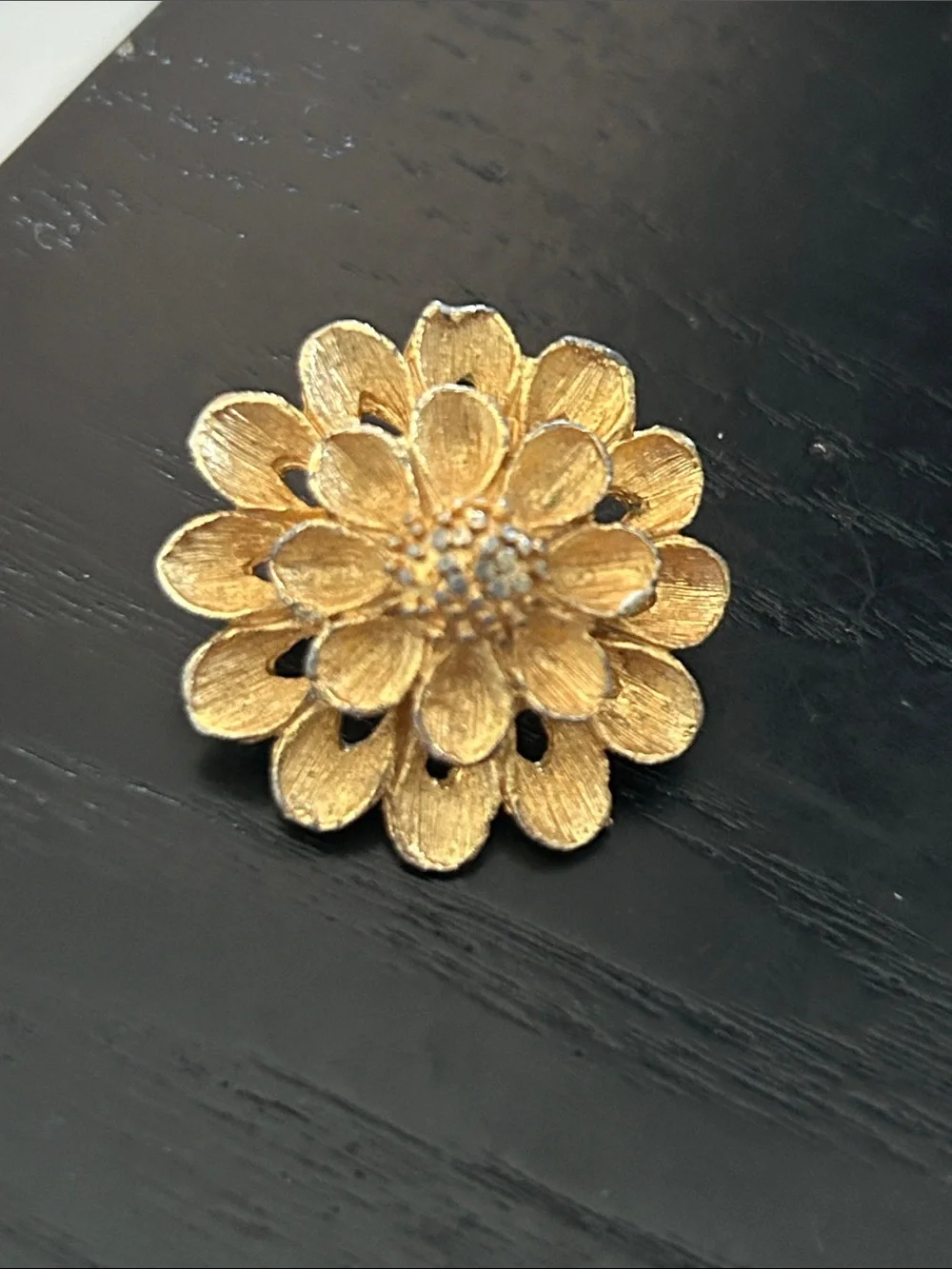 Vintage MCM Dubarry Fifth Avenue Brushed Gold Tone Scarf Clip